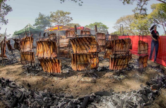 Carnes assadas Brasas