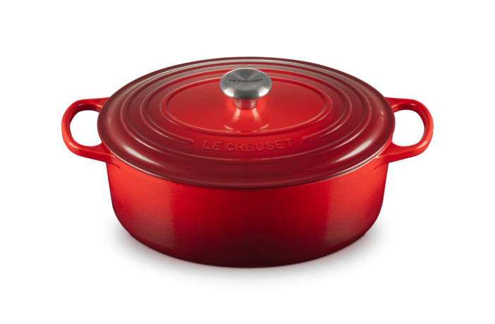 Le Creuset apresenta campanha de Inverno com lançamento global da cor Pêche