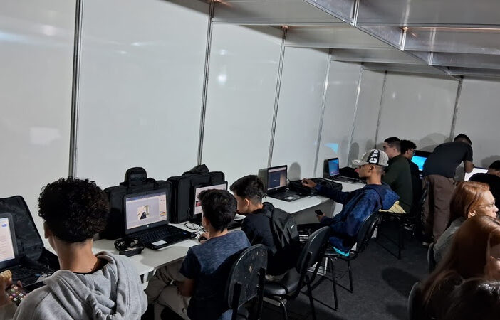 Capacitação nas férias: projeto Juventude Digital ainda tem vagas para aulas gratuitas no DF