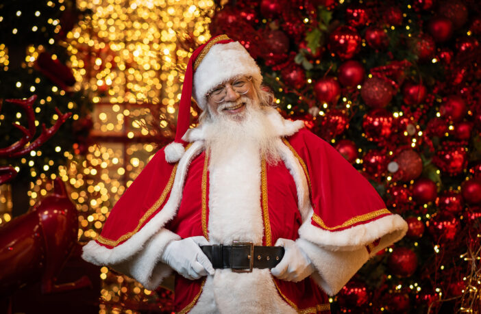 Boulevard Shopping Brasília tem chegada do Papai Noel com ingresso solidário