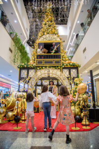 É tempo de cantar: apresentações musicais marcam o Natal do Brasília Shopping