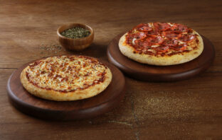 Domino’s aprimora sua oferta com sabores favoritos por apenas R$ 32,90 cada, em pedidos a partir de duas pizzas