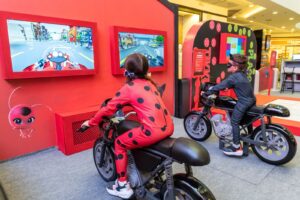 Brasília Shopping recebe LadyBug e Ghostforce para animar as férias escolares