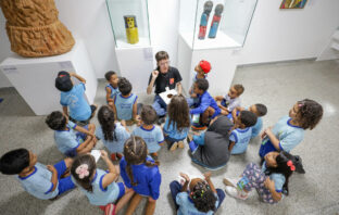 Visita ao MAB