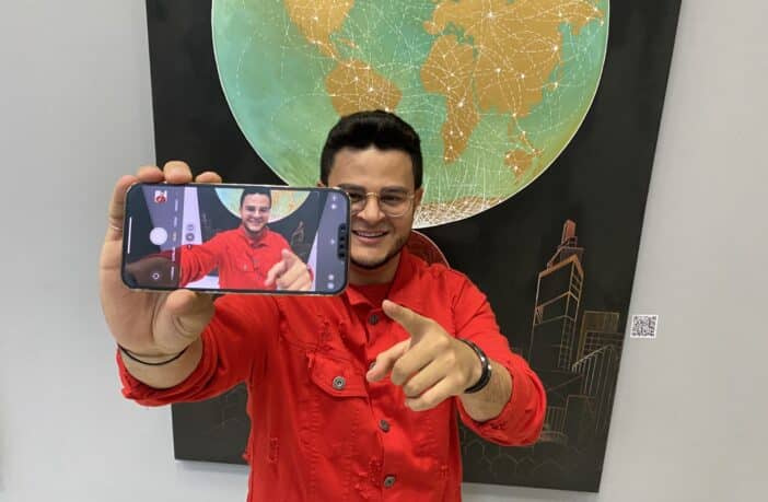 Eldo Gomes lança ebook gratuito: Influenciadores de Viagens" com relatos inspiradores
