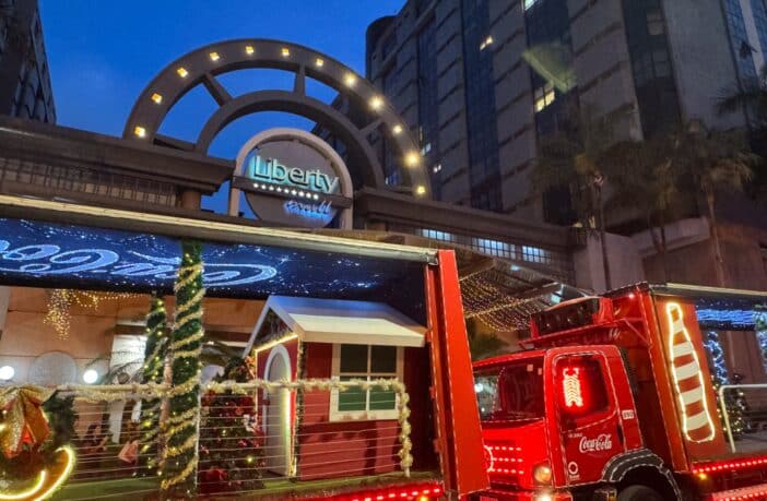 Liberty Mall Caravana Coca Cola