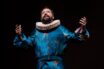 Gregório Duvivier transforma poesia em comédia em “O Céu da Língua”